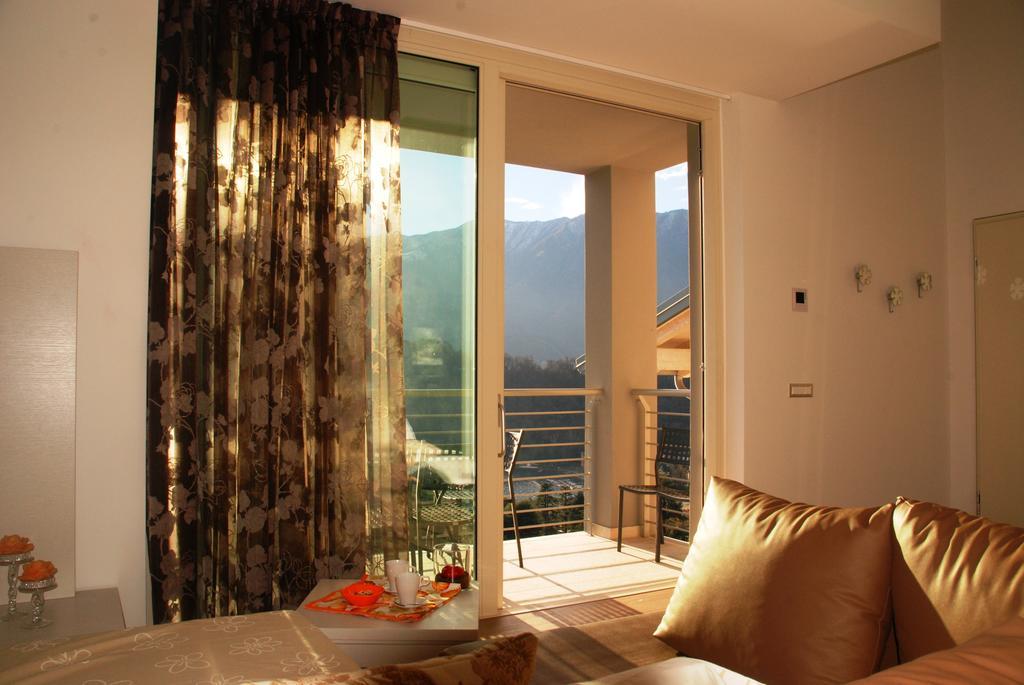 Residenza Simona Apartment Mezzegra Room photo